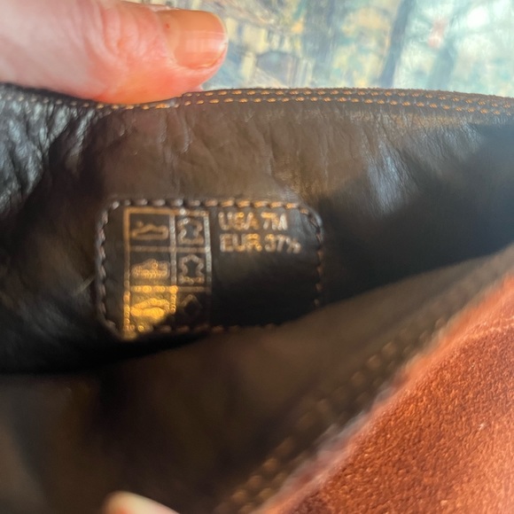 Beautiful Vince Equestrian brown suede boots, made in Italy, size 7, old money - Picture 11 of 16